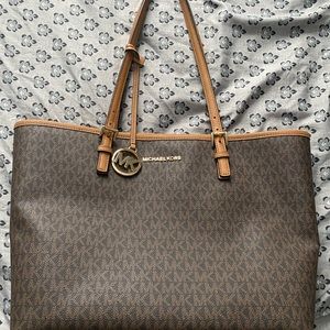 Like New Michael Kors Brown Tote
